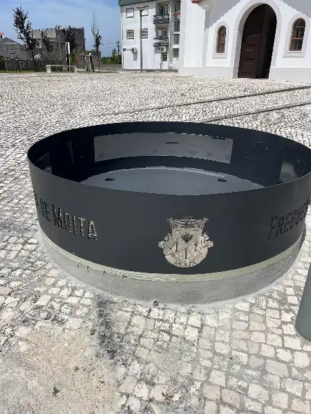 Junta de Freguesia da Moita — durante a obra