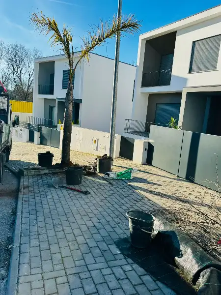 Construções Ponte e Mota — durante a obra